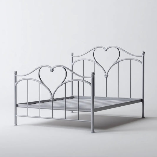 Lit double 140 x 190 cm en acier gris avec sommier à lattes tête et pied de lit en forme de cœur